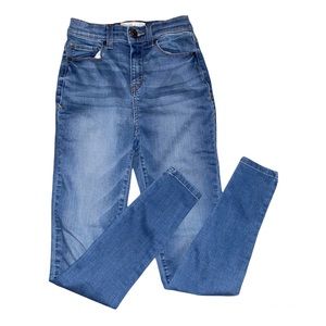 5 for $20 // Mudd Super High FLX Stretch Skinny Jeggings